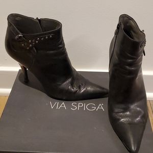 Via Spiga black booties size 9